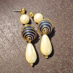 Elegant Avon Gold-Tone Navy and Cream Drop Earrings